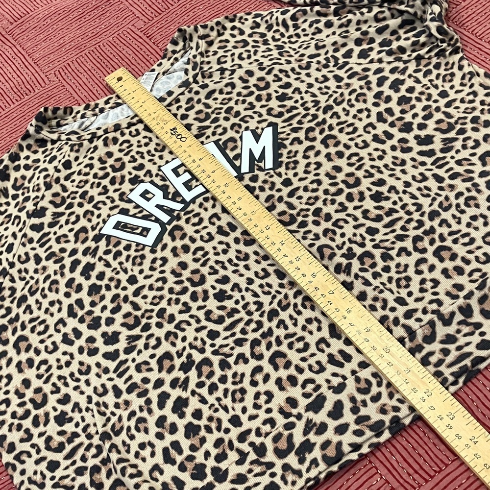 Women’s large Leopard Print Top - Picture 6 of 11